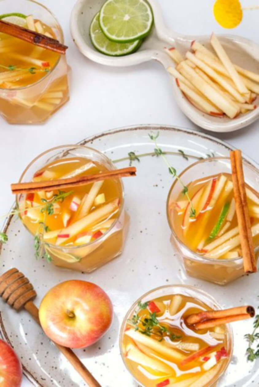 An apple cider cocktail that packs a punch. Source: Town and Country Mag