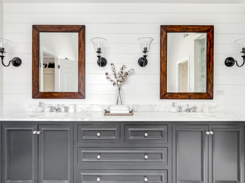 Your Guide to Perfect Bathroom Vanity Lighting