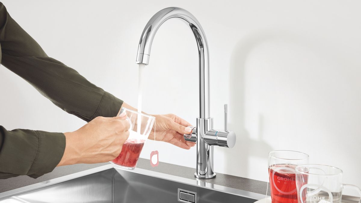 Many people love the practicality of an instant hot water tap. Source: The Wow Decor 