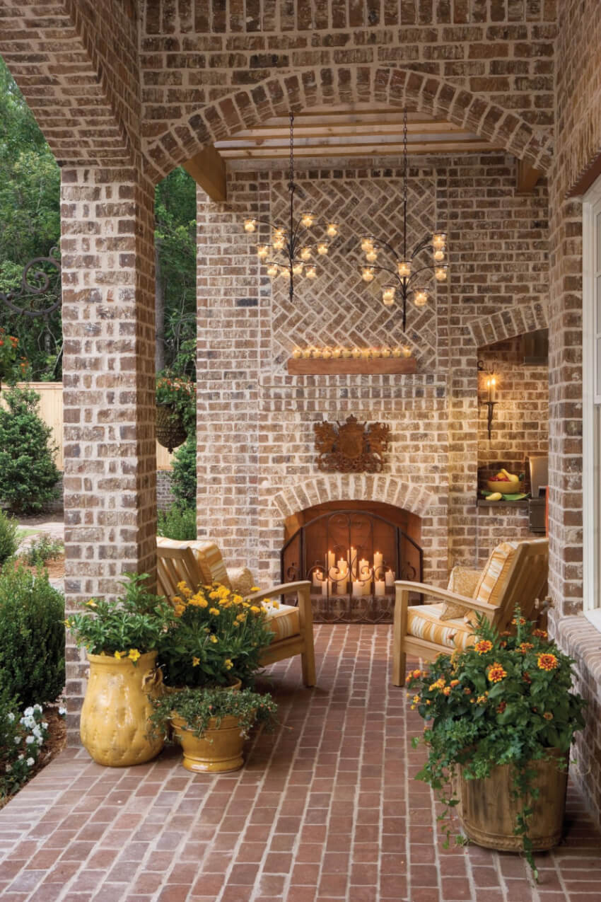 Doesn’t this porch look super inviting?!  Source: Southern Living