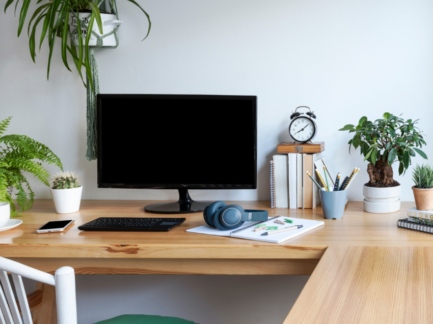 5 Ideas to Maximize Your Small Home Office 
