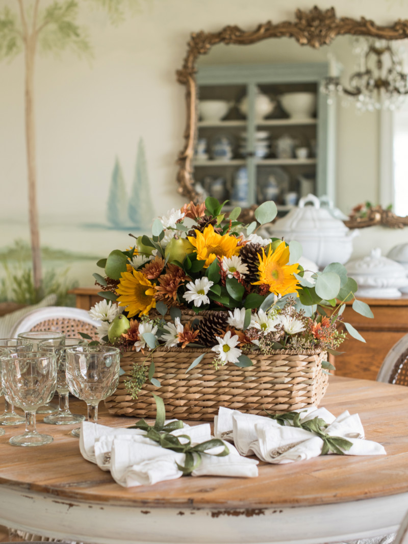 A self-contained basket of flowers. Source: HGTV