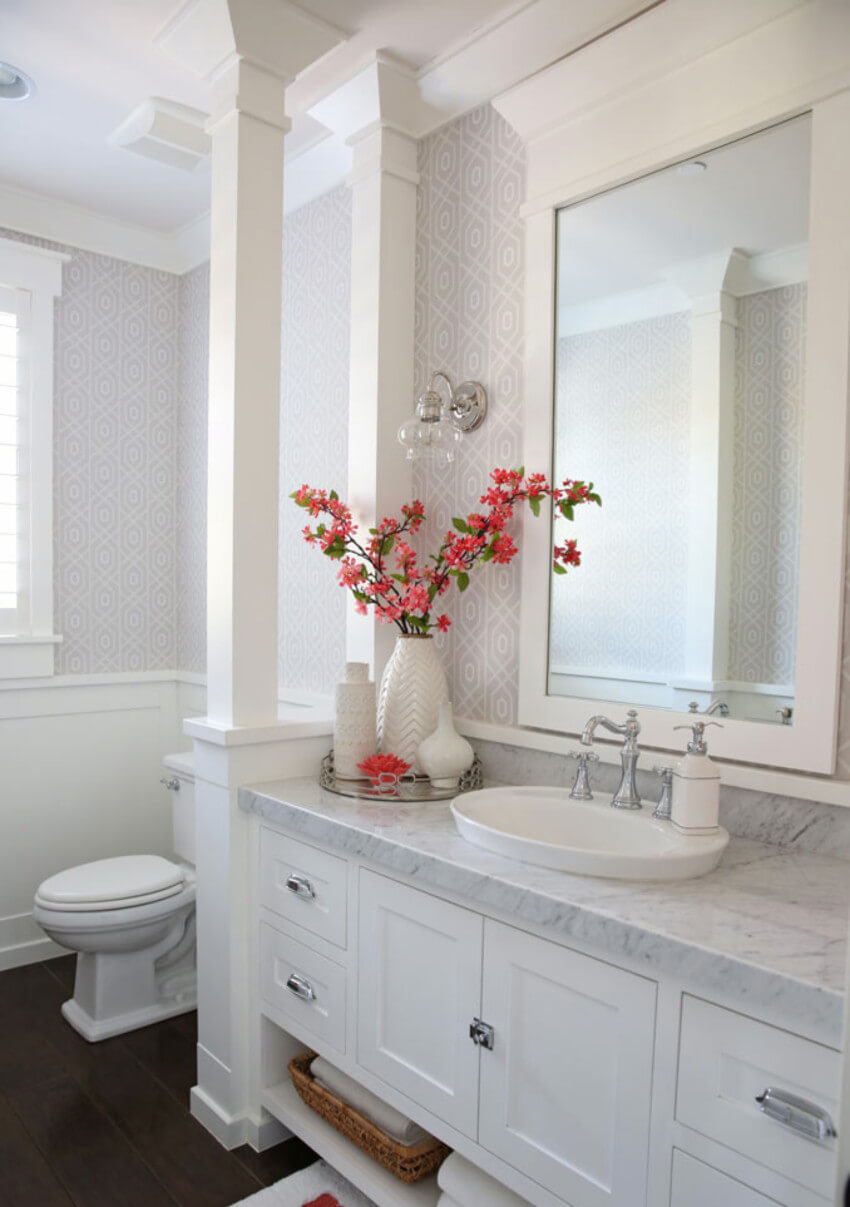 A nice, clean bathroom for spring.