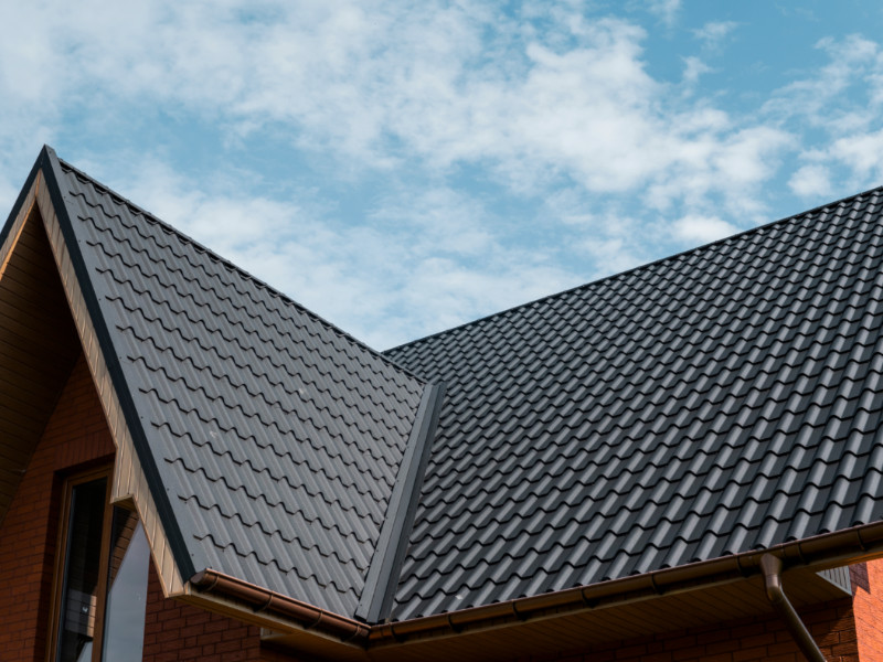 6 Roofing Material Options for Your House