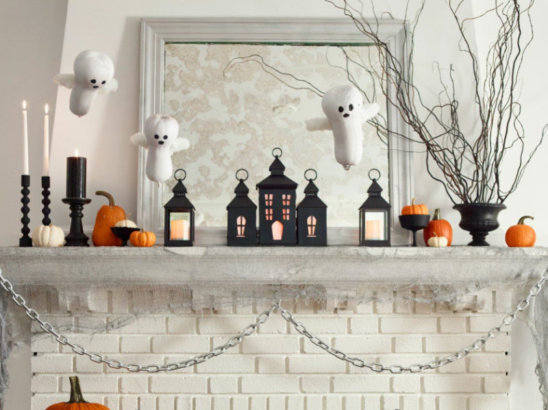 10 Ways To Decorate Your Home In Time For Halloween