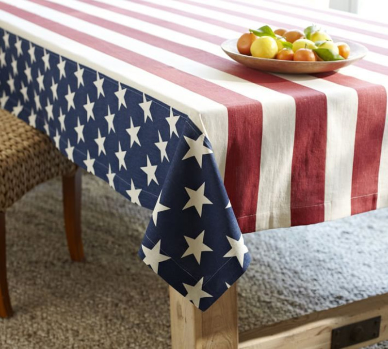 No celebration is ready without an American flag. Source: Elle Decor