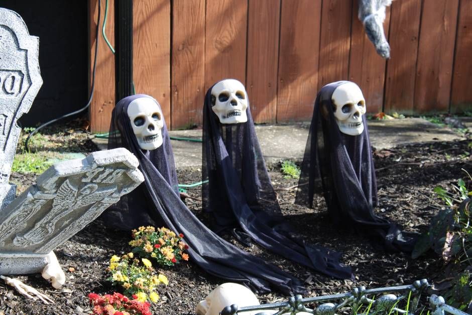 Garden decorated with graves and skulls