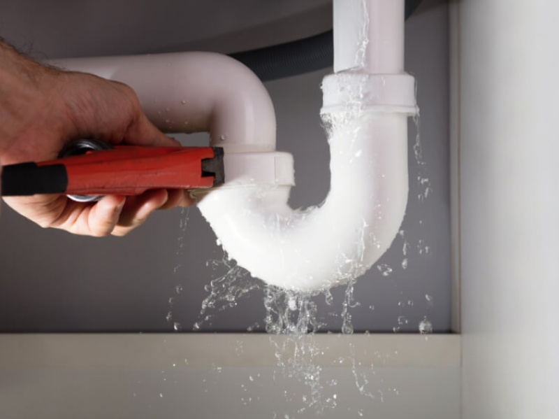 5 Ways To Tell You Have a Plumbing Leak
