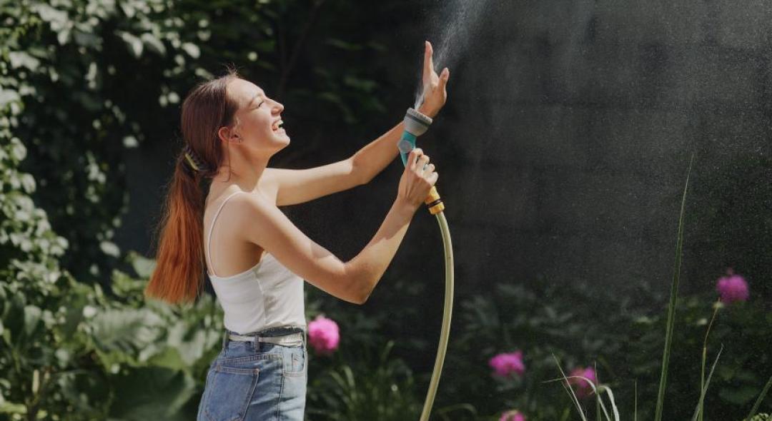 Fall Lawn Watering: When To Stop, Dos And Don'ts, Tips And More