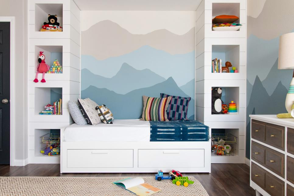 A well-designed mural is always welcome. Source: HGTV
