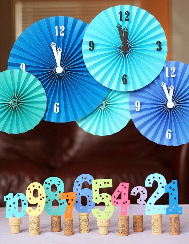 The countdown is the most exciting moment! Source: DIY Crafts