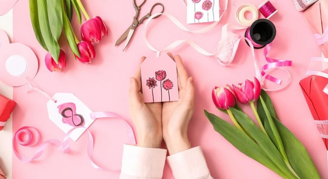 5 Practical DIY Mother's Day Decorations